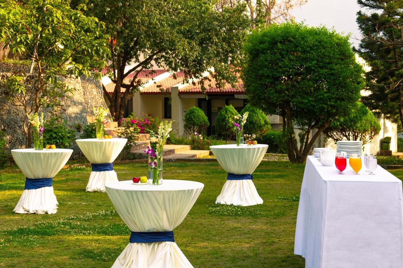 Country Inn Nature Resort Bhimtal Bagian luar foto