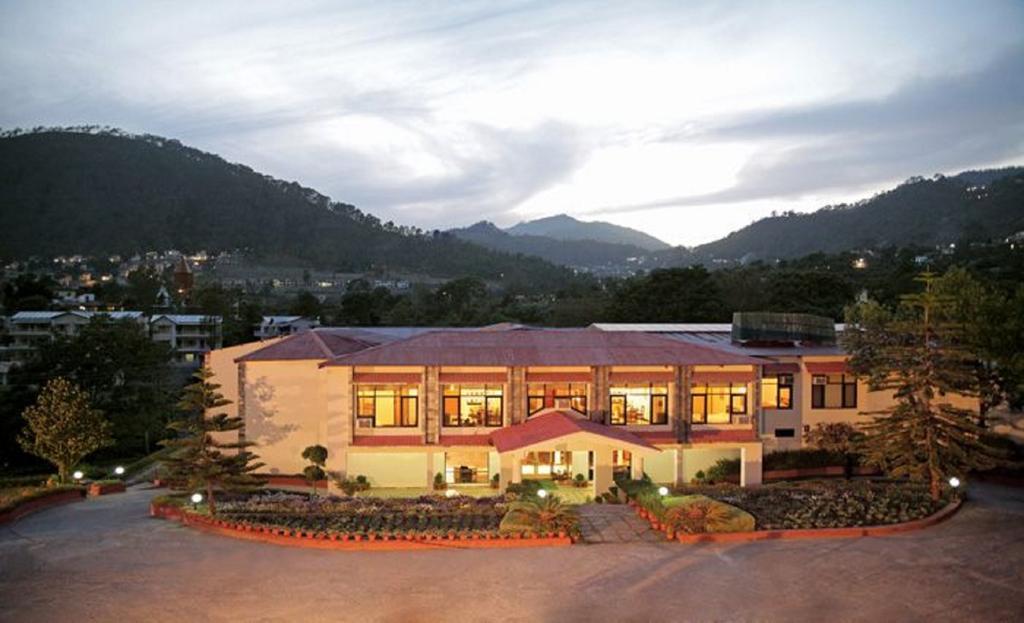 Country Inn Nature Resort Bhimtal Bagian luar foto
