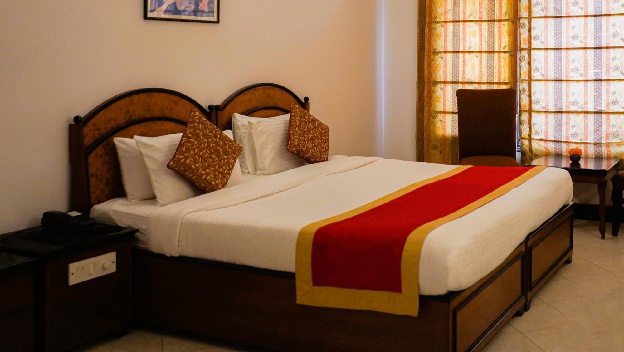 Country Inn Nature Resort Bhimtal Bagian luar foto