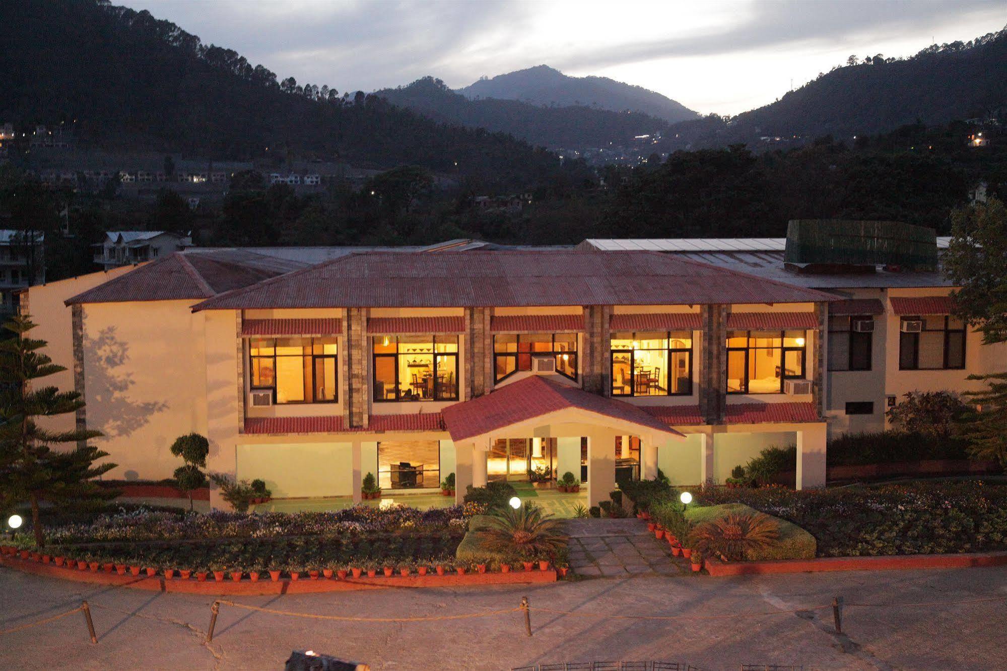 Country Inn Nature Resort Bhimtal Bagian luar foto